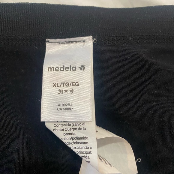Medela Easy Extraction Bra XL - Picture 3 of 3